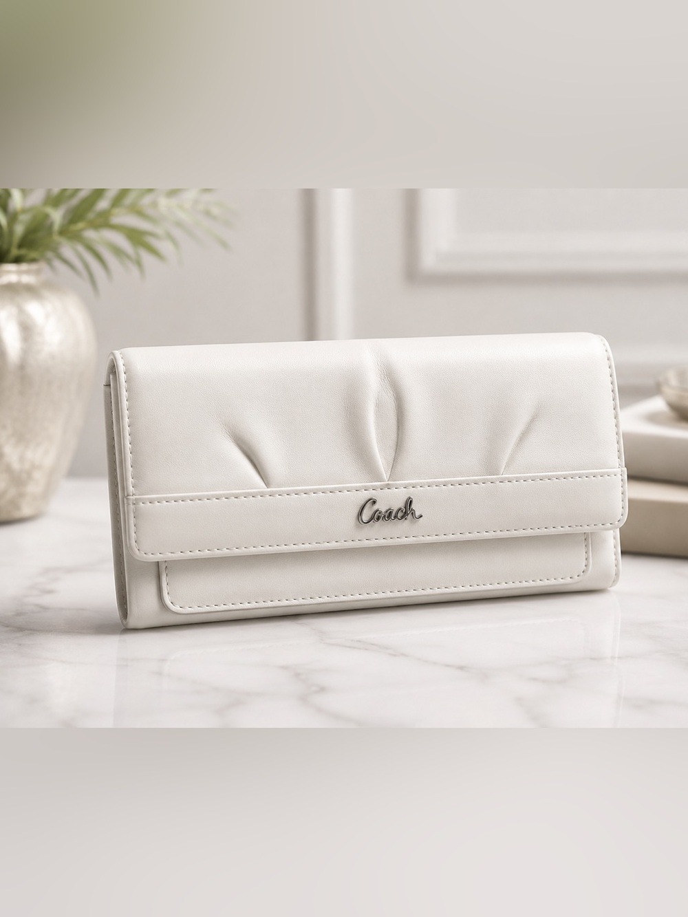 Coach White Leather Long Wallet with Silver Logo‎